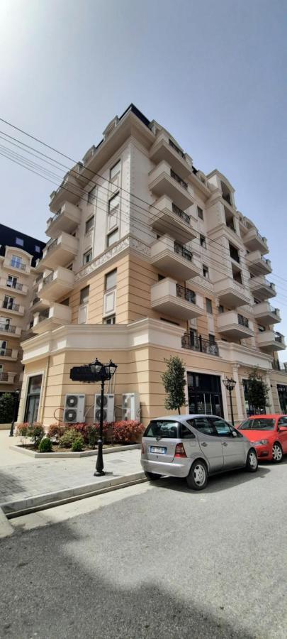 Comfy Apartment In Szkodra Zewnętrze zdjęcie